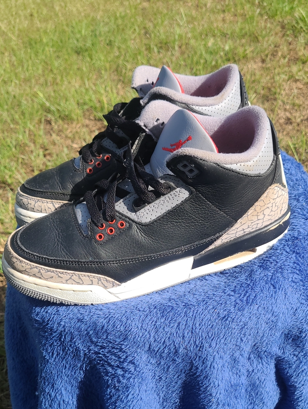 Nike Air Jordan Retro 3 Black Cement 2024 Size 7 Youth